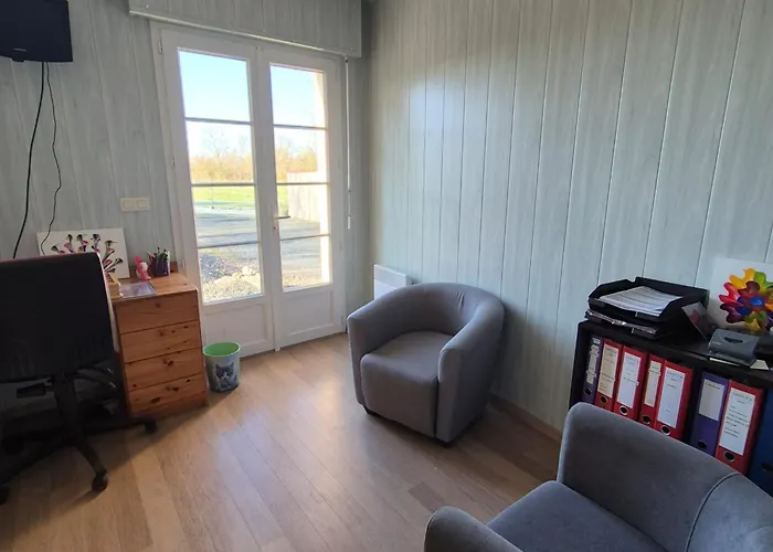 D'hotes Les Loges 3*